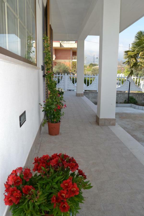 Guesthouse Holiday Formia Beach Εξωτερικό φωτογραφία