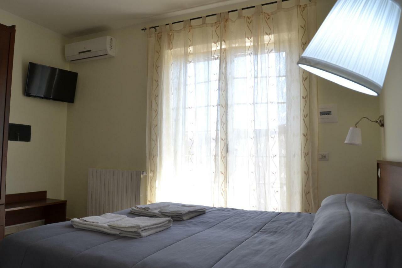 Guesthouse Holiday Formia Beach Εξωτερικό φωτογραφία